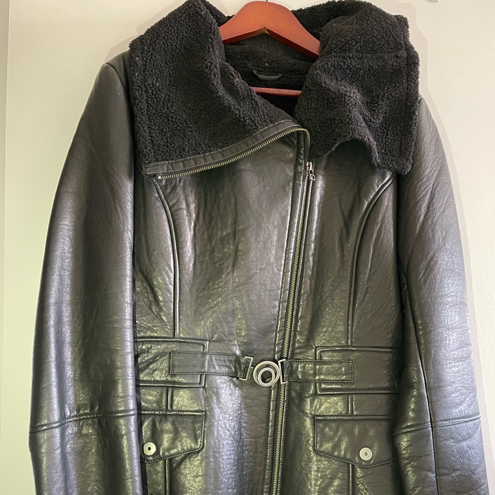 Danier leather Jacket - Female (Medium)